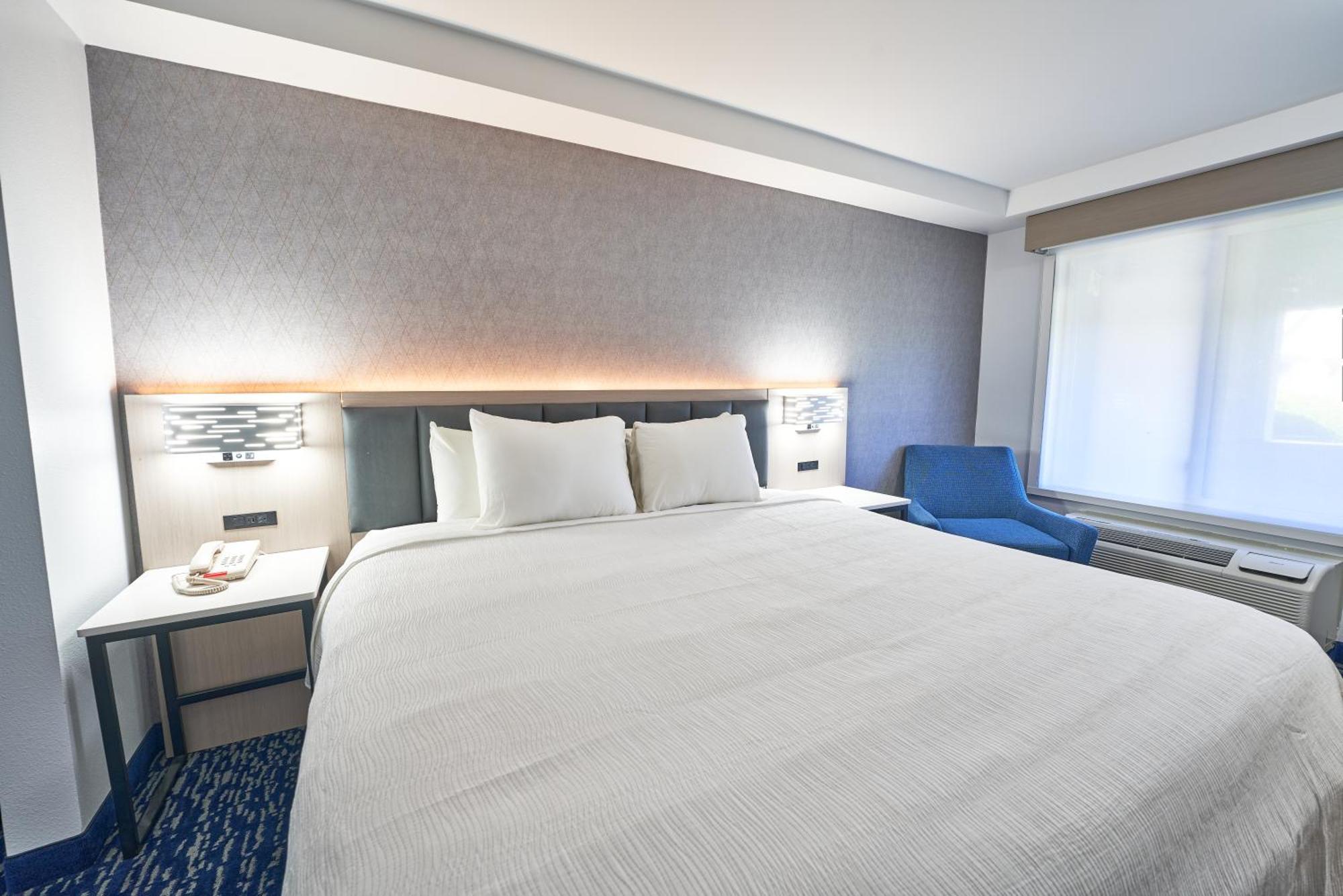 All Seasons Inn & Suites Bourne Extérieur photo