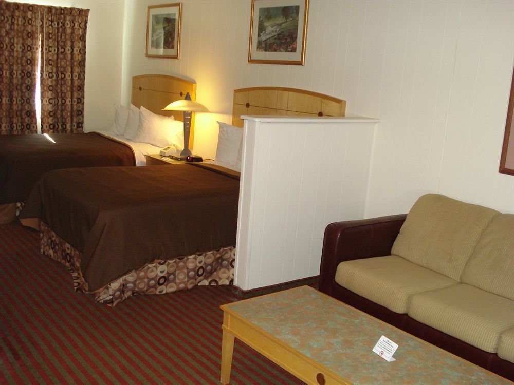 All Seasons Inn & Suites Bourne Extérieur photo