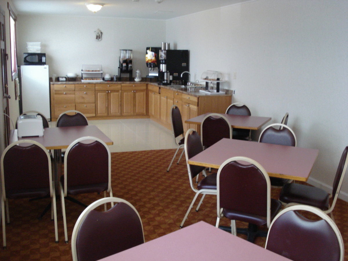 All Seasons Inn & Suites Bourne Extérieur photo